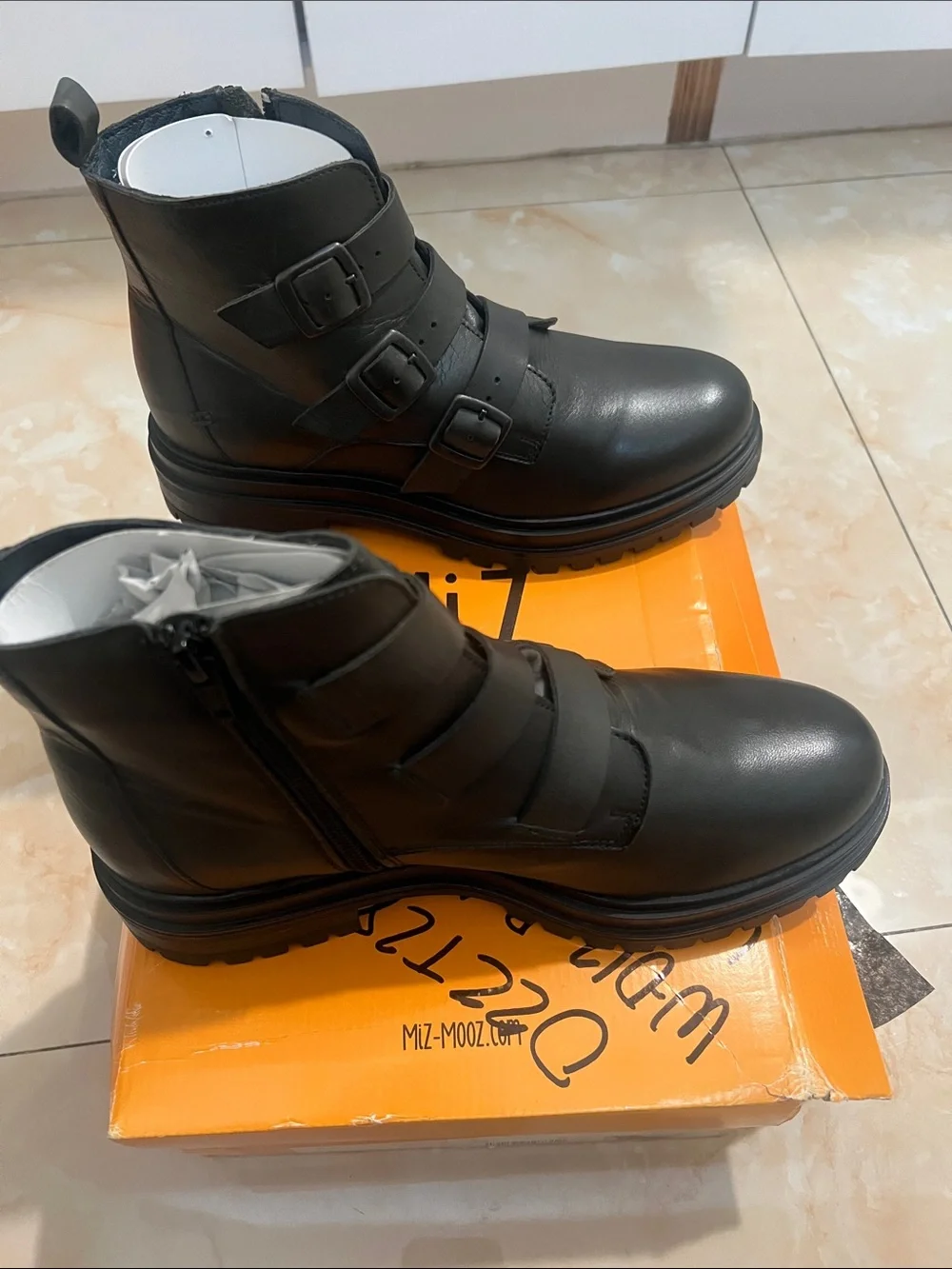 Miz Mooz Men's Black Leather Triple-Strap Chukka Boots